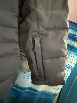 Calvin Klein Women’s Quilted Hooded Puffer Jacket with Faux Fur Trim XL thumbnail 8