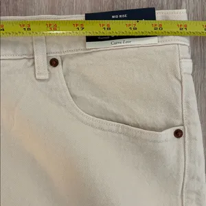 New Abercrombie Curve Love The 90s Straight Mid Rise Jeans Women’s Size 18 Short thumbnail 5
