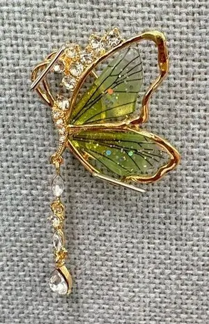 Elegant Green Butterfly Brooch Gold Tone with Crystal Details Nature‎ Inspired thumbnail 1