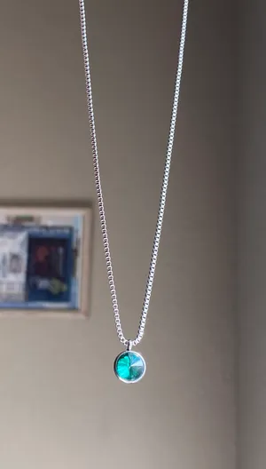 Handmade stainless steel chain & green glass crystal chic vintage retro style simple necklace💚 thumbnail 3