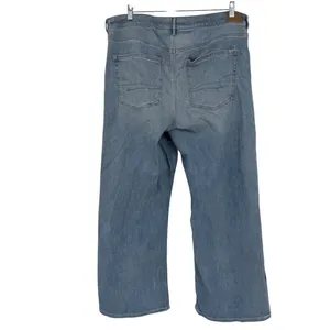 American Eagle Super High Rise Baggy Wide Leg Jeans Women's 18 Short Light Wash thumbnail 2
