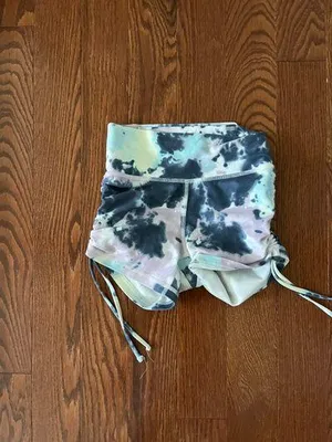 Gilly Hicks shorts thumbnail 1
