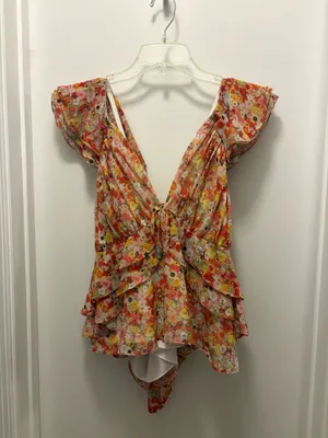 Slate & Willow Flutter Sleeve Tie Back Top thumbnail 2