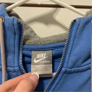 Vintage Nike Blue Colorblock Sweatshirt thumbnail 7