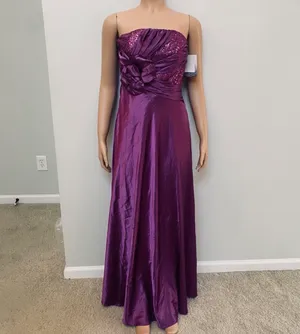Jessica McClintock strapless evening dress thumbnail 5