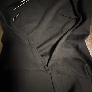 Lulus Black Long Sleeve Low Back Bodycon Midi Dress Small NWT KD8156A thumbnail 11