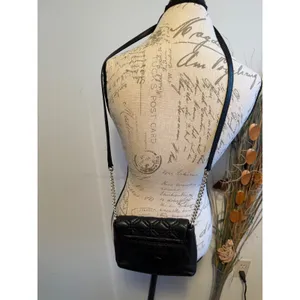 Kate Spade Black Quilted Pebbled Leather‎ Crossbody Bag Gold Turn Lock Hardware thumbnail 2