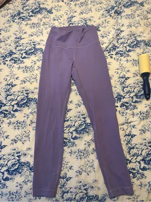Purple Lululemon Leggings Size 6 thumbnail 2