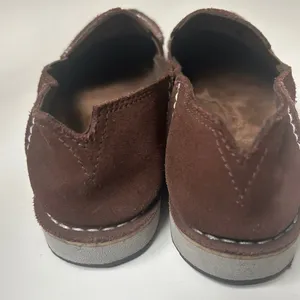 Ariat cruiser slip-on shoes in brown floral embossed thumbnail 4