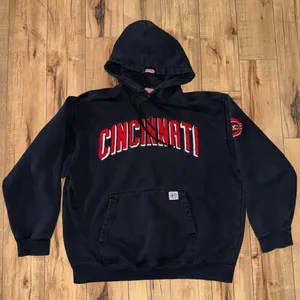 Black Cincinnati sweatshirt Size L thumbnail 1