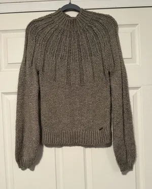 Abercrombie & Fitch Gray Mock Neck Chunky Knit Sweater Preppy Fisherman Academia thumbnail 1