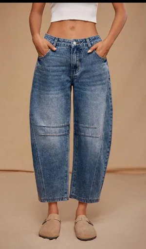 Forever 21 Barrel Jeans thumbnail 1
