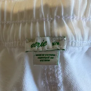 aerie White Frayed Hem Denim Shorts thumbnail 3