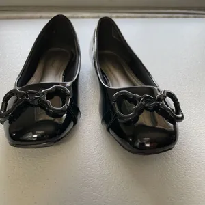 Pierre Dumas Women's Moni 66 Black Faux Patent Flats Slip-On Shoes Size 8M thumbnail 10