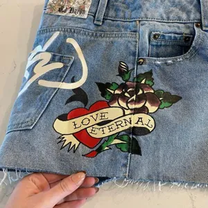 Ed Hardy NWT Y2K ‎ Love Eternal Denim Shorts Size 28 thumbnail 3