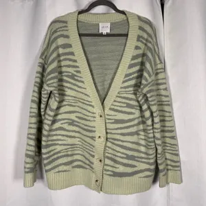 Le Lis Sage Green and Light Gray Striped Open Cardigan thumbnail 2