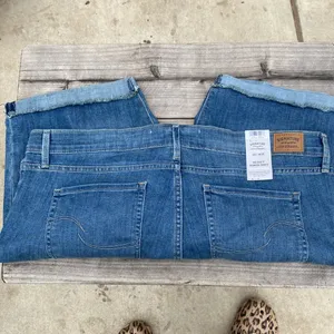 Levi's Medium Wash Bermuda Shorts Size 20 thumbnail 10
