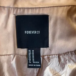 Beige trench coat thumbnail 4