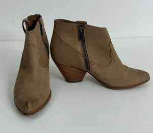 Frye Reina Ash Western Bootie Size 7.5 thumbnail 1