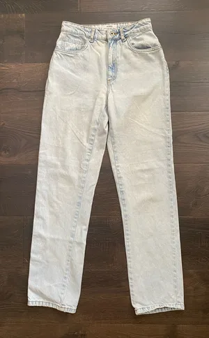 Cotton On Long Straight Leg Jeans Light Wash High Rise Size 4 US thumbnail 1