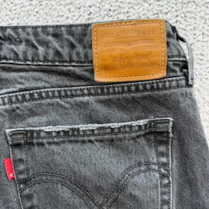 Levis Women W27 L30 Wide Leg Jeans Washed Black 100% Cotton A3566-0000 thumbnail 5