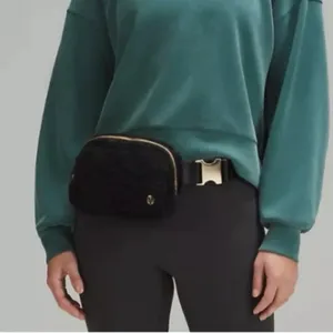 Lululemon Everywhere Belt Bag Black Fleece Sherpa with Gold Hardware 1L thumbnail 1