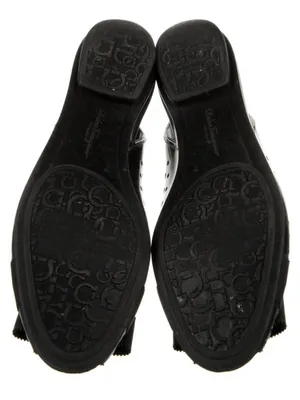 Salvatore Ferragamo Nilly Nara Vara Bow Perforated Peep Toe Jelly Flat Slides thumbnail 5