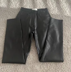 Aritzia Leather Pants thumbnail 1
