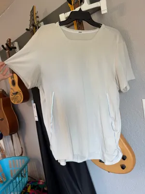 Men’s Lululemon top thumbnail 1