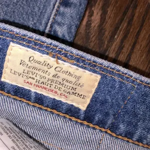 Levi’s 502 jeans size 29x30 thumbnail 4