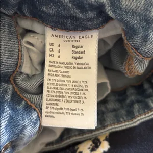 AE American Eagle Stretch Jean 6R Curvy Super High-Waisted Baggy Straight Cargo thumbnail 8