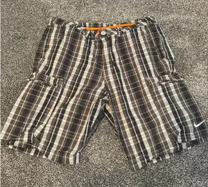 Vintage Nike mens shorts thumbnail 1