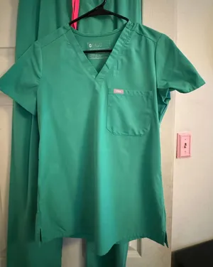 Scrubs Set thumbnail 1