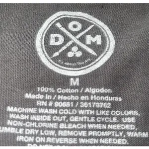 D O M Print Peace Sign T Shirt Women's Medium LTOP651 thumbnail 5