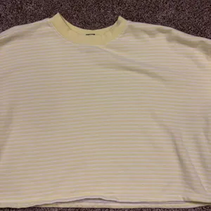Wild Fable yellow & white striped long sleeve crewneck thumbnail 6