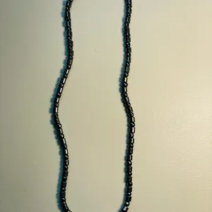 Black Hematite Cylind‎ Bead Necklace thumbnail 8