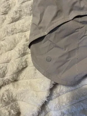 Lululemon Speed Up 4" thumbnail 3