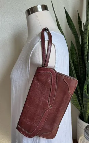 Vintage Burgundy Leather Wristlet‎ Clutch Made in Brazil thumbnail 1