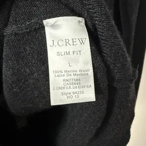 J.Crew‎ L Grey Sweater Slim Fit Merino Wool Minimalist Preppy Classic thumbnail 5