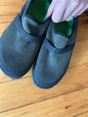 ☀️3/$25 Oofos Oomg Low Gray/Black Comfort Slip On Shoes 8.5 thumbnail 8
