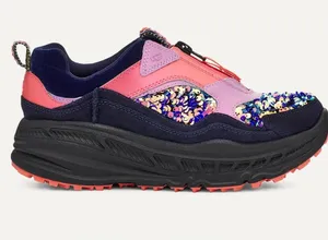 $140 UGG Women's CA805 Zip Stellar Sequin Suede Sneakers size 7 thumbnail 1