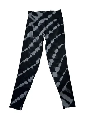PINK Victoria's Secret Black & Gray Tie-Dye Ribbed Leggings thumbnail 1