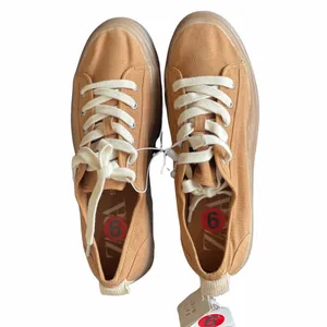 NWT Zara Chunky Platform Lace Up Sneakers Tan / Brown EU 39 US 6 Lug Sole thumbnail 3
