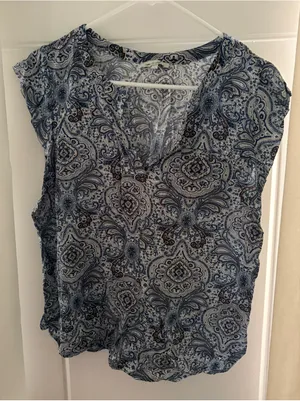 Rose & Rhyme Blue Blouse Size L thumbnail 1
