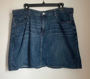 Classic GAP Y2K Denim Mini Skirt Waist‎ Size 34 thumbnail 1