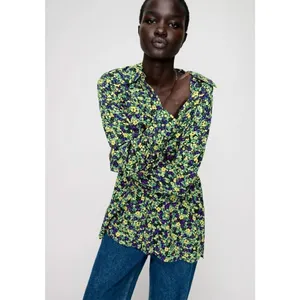 NWT Zara Women’s Full Floral Printed Button Shirt Size XS thumbnail 2