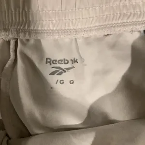 Reebok Women's White, Athletic Shorts Size L thumbnail 8