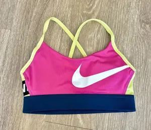 Nike sports bra thumbnail 1
