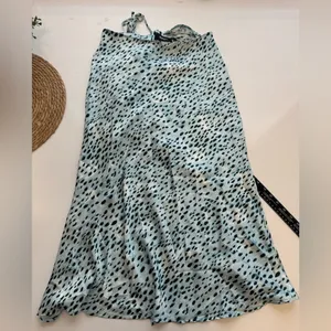 CIDER Blue Spot Leopard Print Drawstring Split Maxi Skirt‎ Large thumbnail 9
