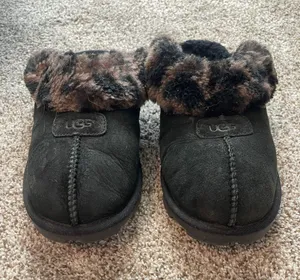 UGG cheetah print slippers thumbnail 1